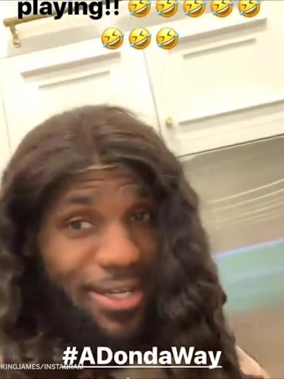 越看越炸裂！女裝老詹震驚眾人